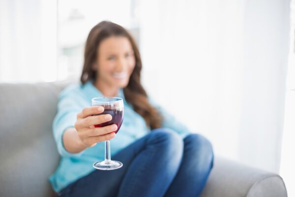 Diabetul și alcoolul: de ce trebuie discutat riscul de hipoglicemie