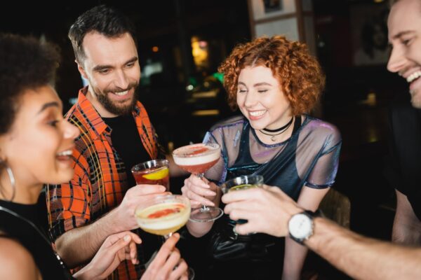 Alcoolul, weekendul și caloriile pe care nu le socotești